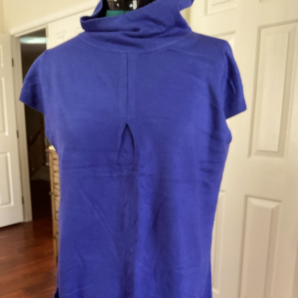 Population XL blue sleeveless sweater